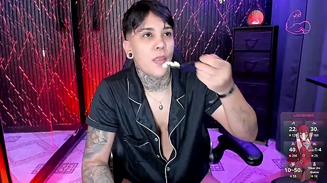 Snapshot of ZhoeStrong chatting on February 21, 2026, 3:03 pm ZhoeStrong online show from February 21, 2026, 3:03 pm