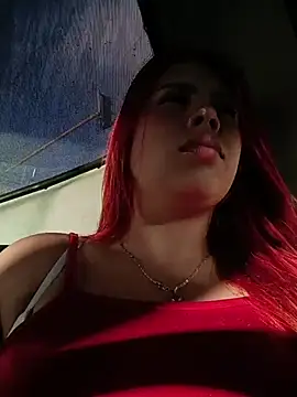 aurora sky11 online show from December 19, 2025, 9:50 pm