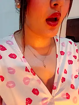 Snapshot of im_here- chatting on January 31, 2026, 7:34 pm im here- online show from January 31, 2026, 7:34 pm