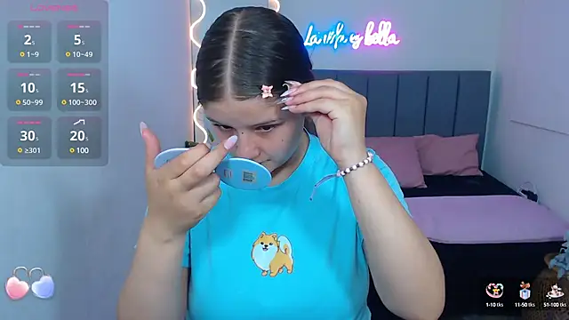 Snapshot of Krysstal_tay chatting on February 9, 2025, 12:08 pm Krysstal tay online show from February 9, 2025, 12:08 pm