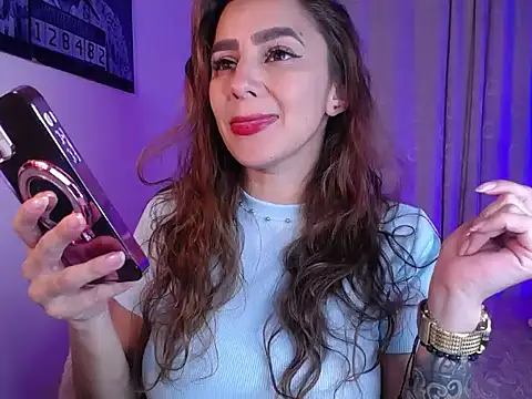 Snapshot of Lu_perez chatting on February 4, 2026, 2:17 am Lu perez online show from February 4, 2026, 2:17 am