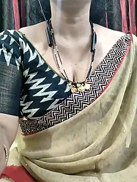 Snapshot of bhuvana555 chatting on October 19, 2025, 5:37 pm bhuvana555 online show from October 19, 2025, 5:37 pm
