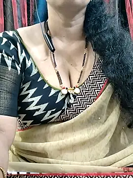 Snapshot of bhuvana555 chatting on November 4, 2025, 4:55 pm bhuvana555 online show from November 4, 2025, 4:55 pm