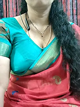 Snapshot of bhuvana555 chatting on November 22, 2025, 4:55 am bhuvana555 online show from November 22, 2025, 4:55 am