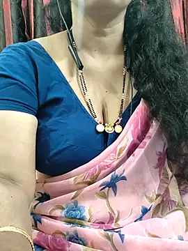 Snapshot of bhuvana555 chatting on October 18, 2025, 5:26 pm bhuvana555 online show from October 18, 2025, 5:26 pm