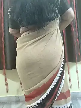 Snapshot of bhuvana555 chatting on November 11, 2025, 5:08 pm bhuvana555 online show from November 11, 2025, 5:08 pm