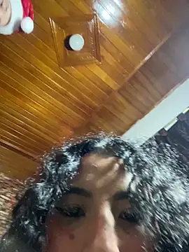 Snapshot of G_Poseidon_y_Cloe chatting on December 4, 2024, 4:15 am G Poseidon y Cloe online show from December 4, 2024, 4:15 am