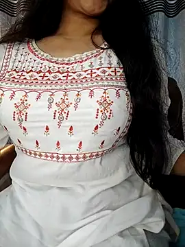 Rina777o online show from July 9, 2026, 2:56 am
