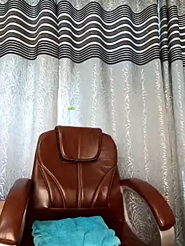 Rina777o online show from November 8, 2025, 9:46 am