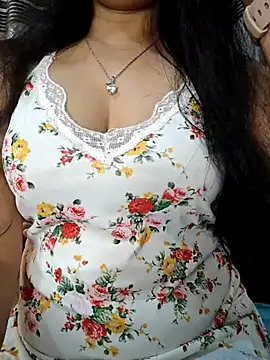 Rina777o online show from July 24, 2026, 5:53 pm