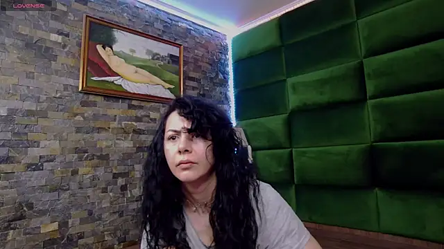 Snapshot of SelenSummer chatting on April 14, 2026, 3:55 am SelenSummer online show from April 14, 2026, 3:55 am