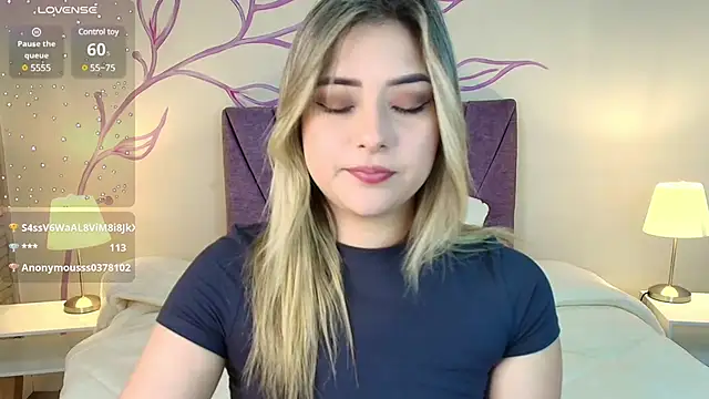 DahliaMoore online show from March 10, 2025, 10:55 pm