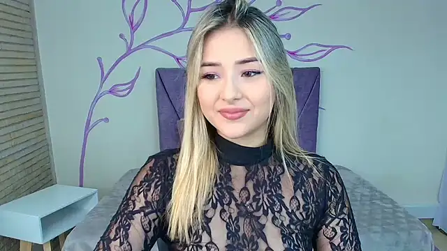 DahliaMoore online show from February 4, 2025, 8:17 pm