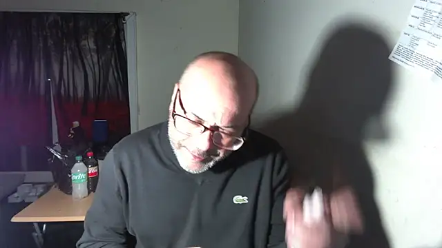 Snapshot of RickStone51 chatting on February 9, 2026, 1:36 am RickStone51 online show from February 9, 2026, 1:36 am