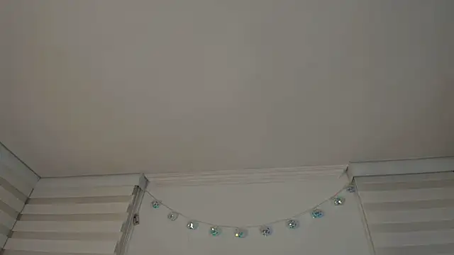 Snapshot of venusleroy_ chatting on March 3, 2026, 11:34 pm venusleroy online show from March 3, 2026, 11:34 pm