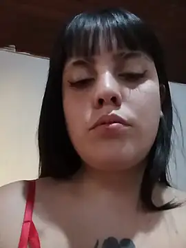 lucylovles online show from June 24, 2026, 3:32 pm