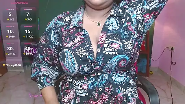 Naughty Ayesha1 online show from October 27, 2025, 2:56 am