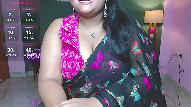 Naughty Ayesha1 online show from October 30, 2025, 9:11 pm