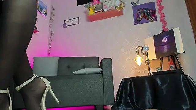 Alaia Love77 online show from September 19, 2025, 10:41 am