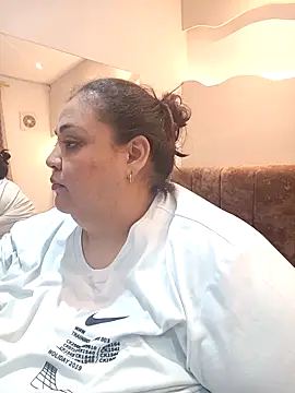 Snapshot of Alisson_am chatting on April 3, 2026, 11:27 am Alisson am online show from April 3, 2026, 11:27 am