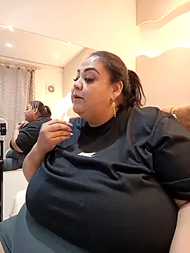 Snapshot of Alisson_am chatting on February 9, 2026, 11:30 am Alisson am online show from February 9, 2026, 11:30 am