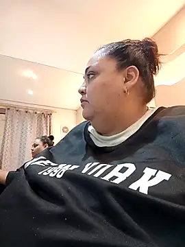 Snapshot of Alisson_am chatting on April 4, 2026, 11:28 am Alisson am online show from April 4, 2026, 11:28 am