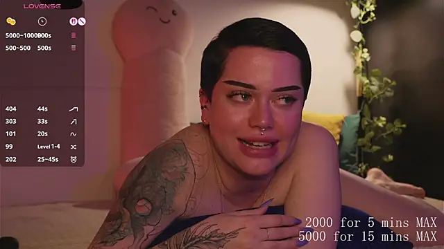 xxjustajokexx online show from April 15, 2026, 8:53 pm