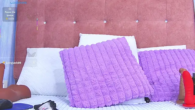 Snapshot of AlliciaKim chatting on February 12, 2026, 11:54 am AlliciaKim online show from February 12, 2026, 11:54 am