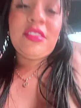 perlita05 online show from March 6, 2026, 11:00 pm