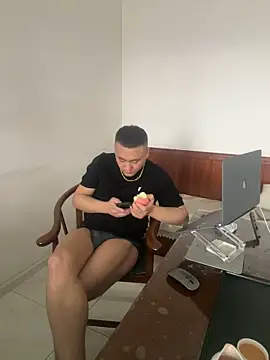 ShaoZian 1 online show from February 25, 2026, 7:52 am