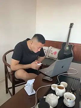 ShaoZian 1 online show from November 3, 2025, 6:29 am