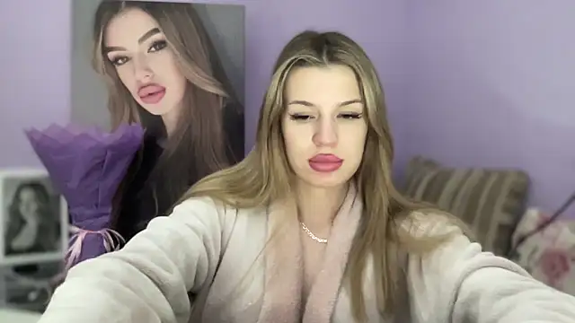Snapshot of Your_Jessy chatting on January 24, 2025, 7:49 pm Your Jessy online show from January 24, 2025, 7:49 pm