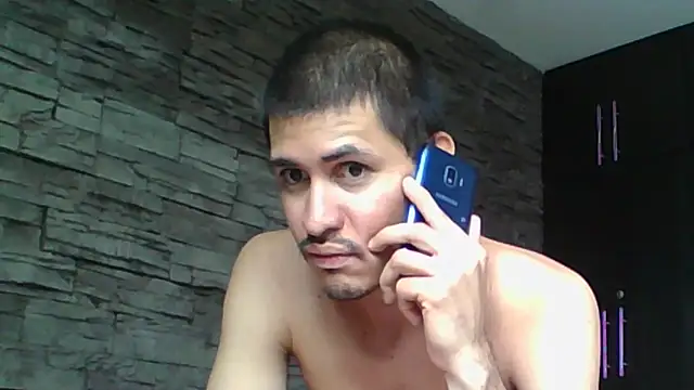 Sexylatin64 online show from May 17, 2026, 2:28 pm