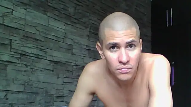 Sexylatin64 online show from May 27, 2026, 3:08 pm