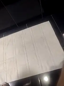 Snapshot of lm279 chatting on February 16, 2025, 3:38 pm lm279 online show from February 16, 2025, 3:38 pm