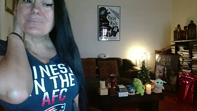 mandaloriangirls online show from December 15, 2025, 6:36 pm