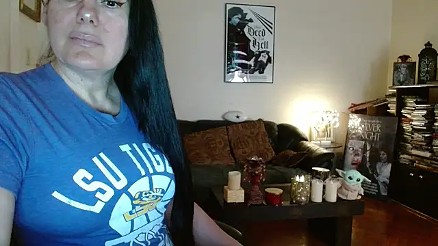 mandaloriangirls online show from March 18, 2026, 4:41 pm