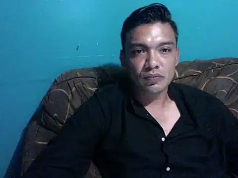 Snapshot of TUMORENO1 chatting on October 21, 2025, 2:11 am TUMORENO1 online show from October 21, 2025, 2:11 am