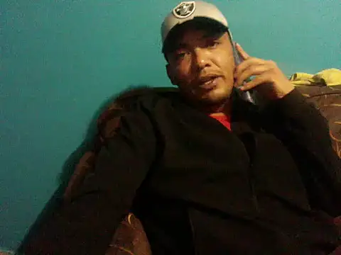 Snapshot of TUMORENO1 chatting on February 5, 2025, 12:31 am TUMORENO1 online show from February 5, 2025, 12:31 am