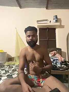 pura43 online show from November 3, 2025, 6:22 pm