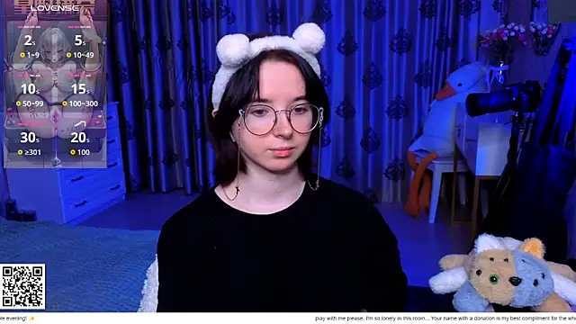 Snapshot of Nora_Failure chatting on February 23, 2026, 1:01 pm Nora Failure online show from February 23, 2026, 1:01 pm