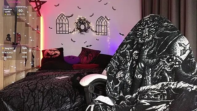 Snapshot of Devil_s_bride chatting on February 17, 2026, 10:18 pm Devil s bride online show from February 17, 2026, 10:18 pm