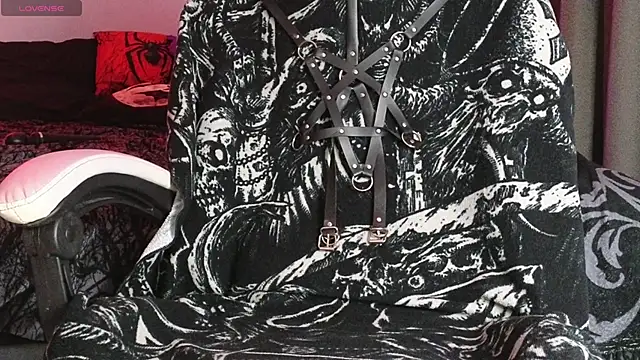 Devil s bride online show from April 7, 2026, 6:32 pm