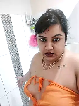 GoddessLorenaTheeSiren online show from March 12, 2025, 6:32 pm