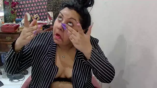 GoddessLorenaTheeSiren online show from March 14, 2025, 9:14 am