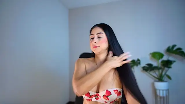 Snapshot of auroracaruso11 chatting on February 6, 2026, 12:12 pm auroracaruso11 online show from February 6, 2026, 12:12 pm