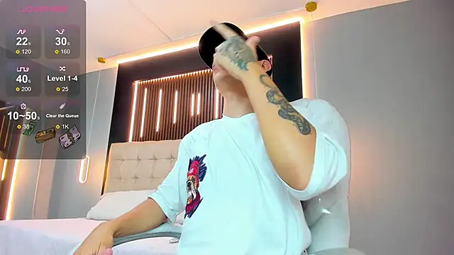 Lobo 17  online show from April 25, 2026, 3:42 am