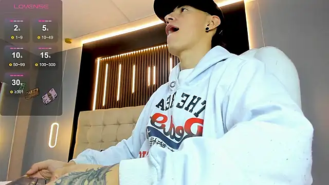 Lobo 17  online show from March 7, 2026, 3:46 am