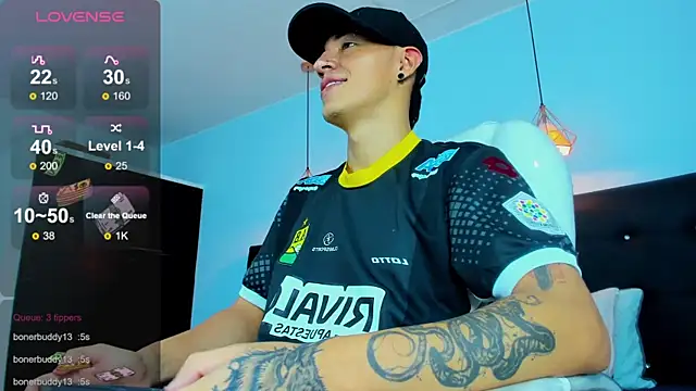 Lobo 17  online show from November 20, 2025, 3:07 am