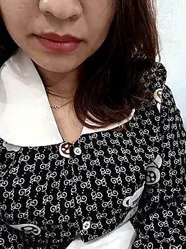 Snapshot of AssAsiancute chatting on March 12, 2025, 1:51 pm AssAsiancute online show from March 12, 2025, 1:51 pm